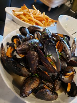 Demarchelier @ The Menhaden by null