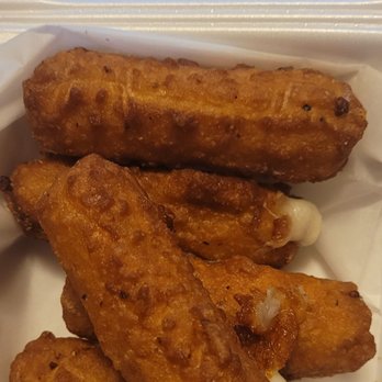 Flatiron Tavern - Mozzarella sticks - Sandwiches Near Me - Columbus, Ohio Flatiron Tavern - Mozzarella sticks - Sandwiches Near Me - Columbus, Ohio