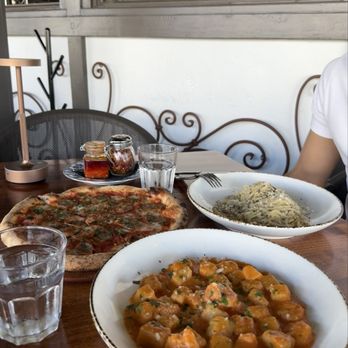 Molo - Italian Near Me - Newport Beach, California