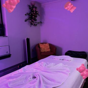 The Moonstone Massage - Beauty & Spas Near Me - Portland, Oregon The Moonstone Massage - Beauty & Spas Near Me - Portland, Oregon