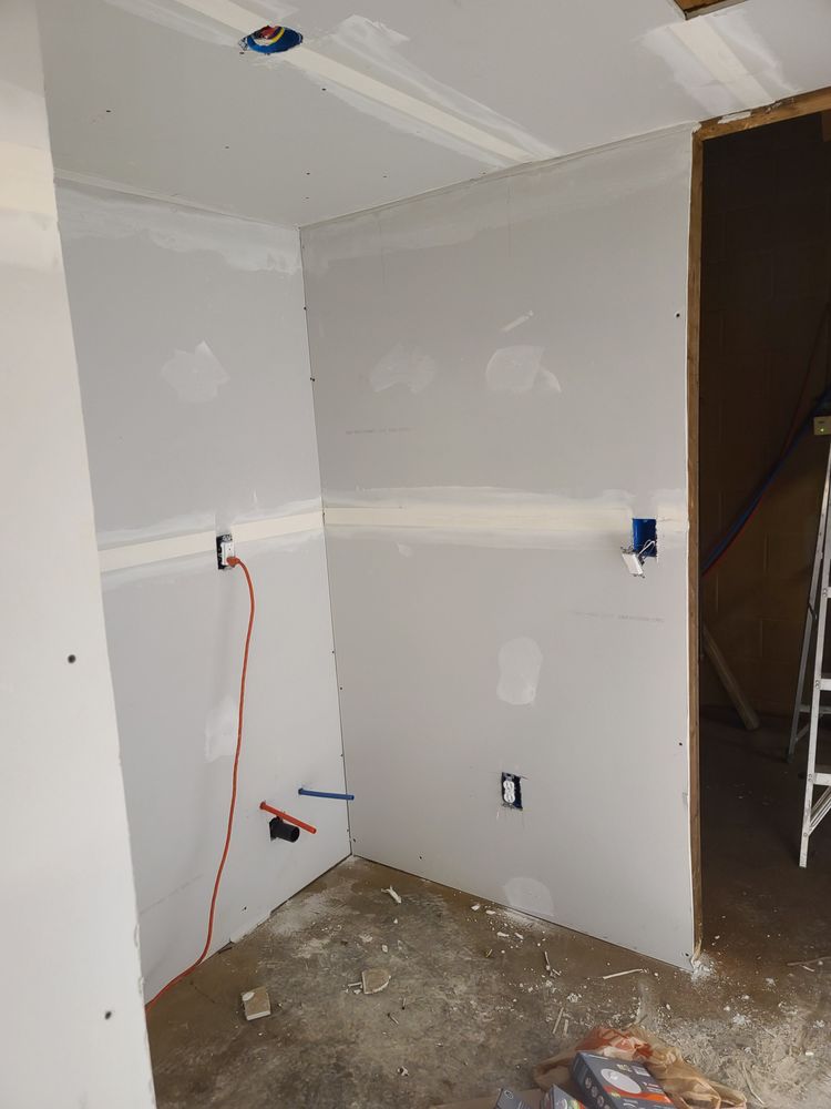 Slide of G & N Painting and Construction