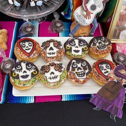 COCO themed custom donuts. Beautiful! COCO themed custom donuts. Beautiful!