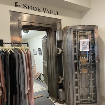 Joy boutique - Shoe vault - Fashion Near Me - Quakertown, Pennsylvania