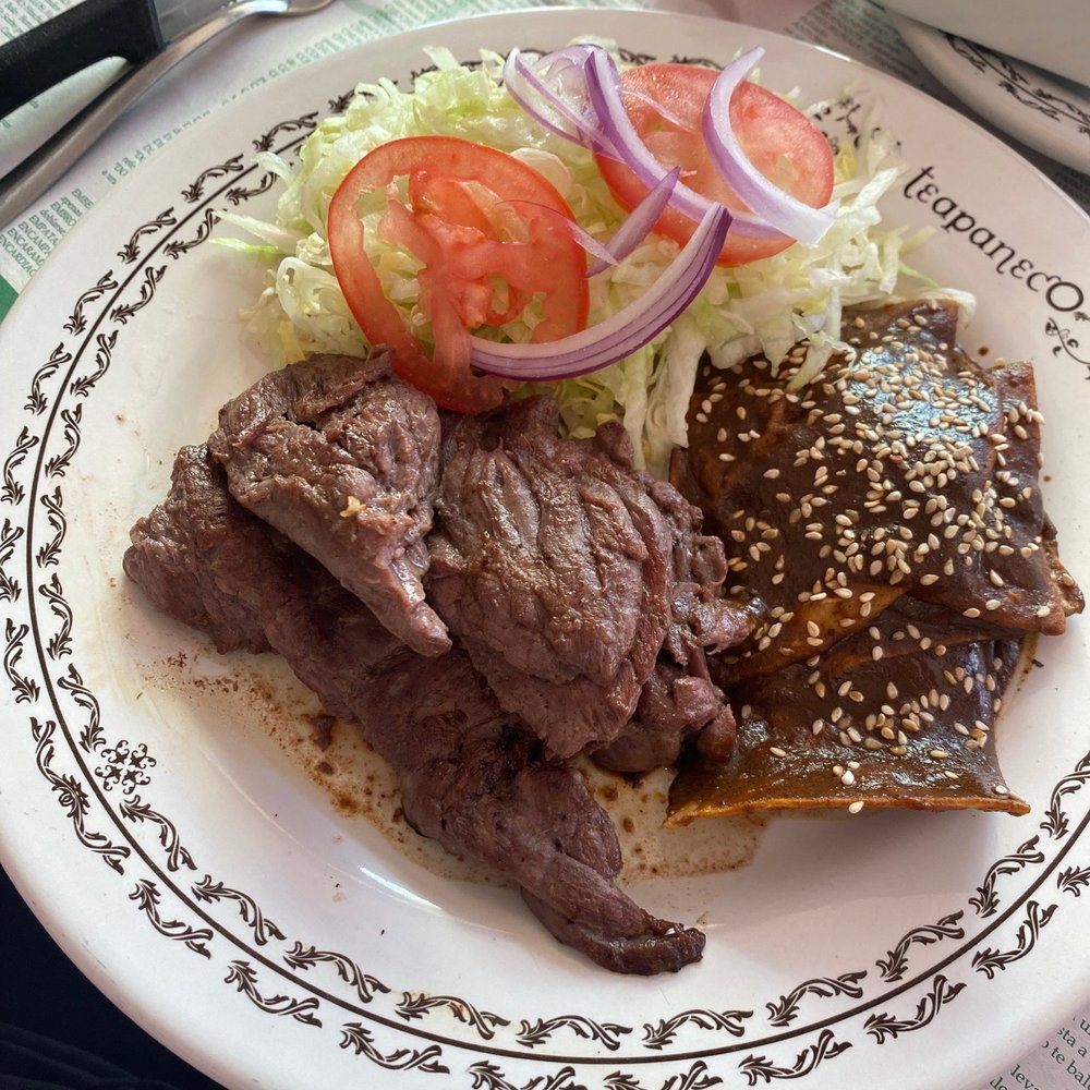 El Teapaneco - La Más Pequeña (choice of meat with two sides) - Mexican Near Me - Villahermosa, TAB
