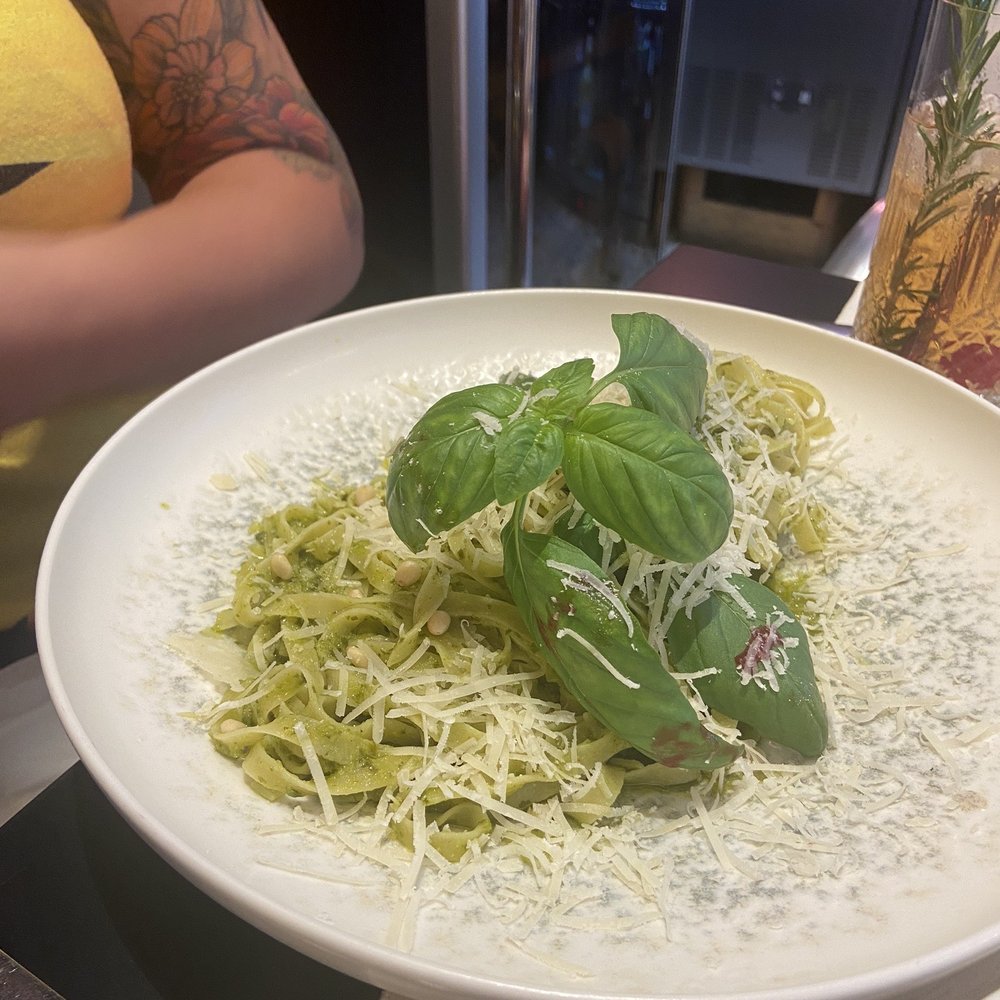 La Cucina - Pesto pasta - Italian Near Me - Nice, 06
