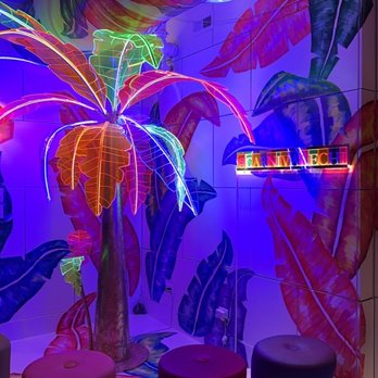Carnivale Chicago - Decor - Latin American Near Me - Chicago, Illinois