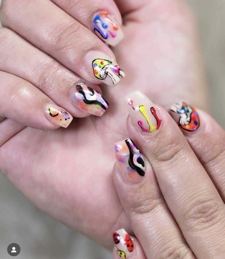 Artistic Expression Nail Salon Logo