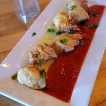 Scratch Kitchen and Taproom - Pimento cheese wontons - American Near Me - Cary, North Carolina Scratch Kitchen and Taproom - Pimento cheese wontons - American Near Me - Cary, North Carolina