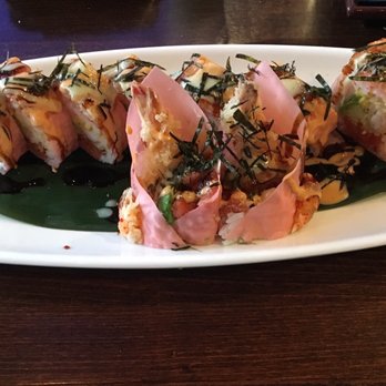Umi Sushi - Dragon roll. - Japanese Near Me - Middleburg Heights, Ohio