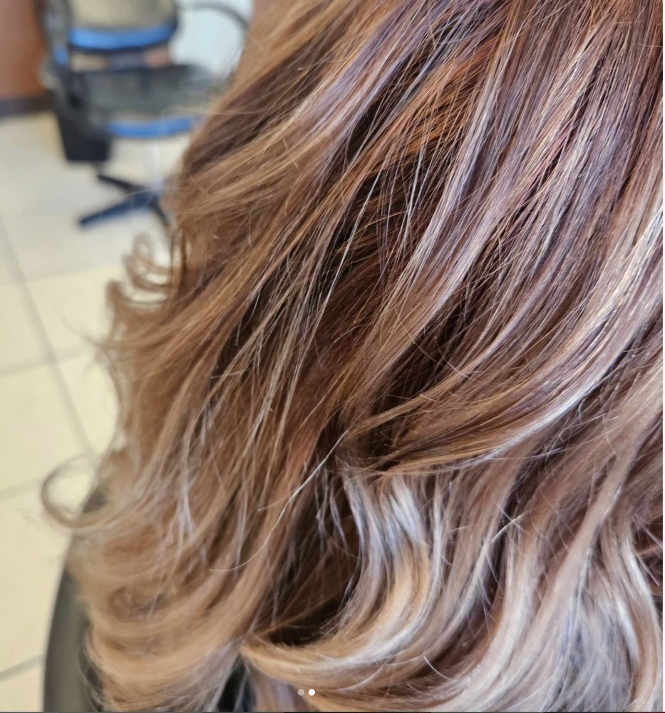 HAIRFIX 18 Photos Palatine, Illinois Hair Stylists Phone Number