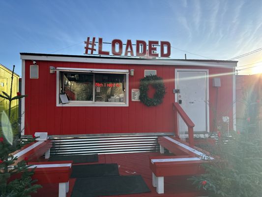 Kee's #Loaded Kitchen by null