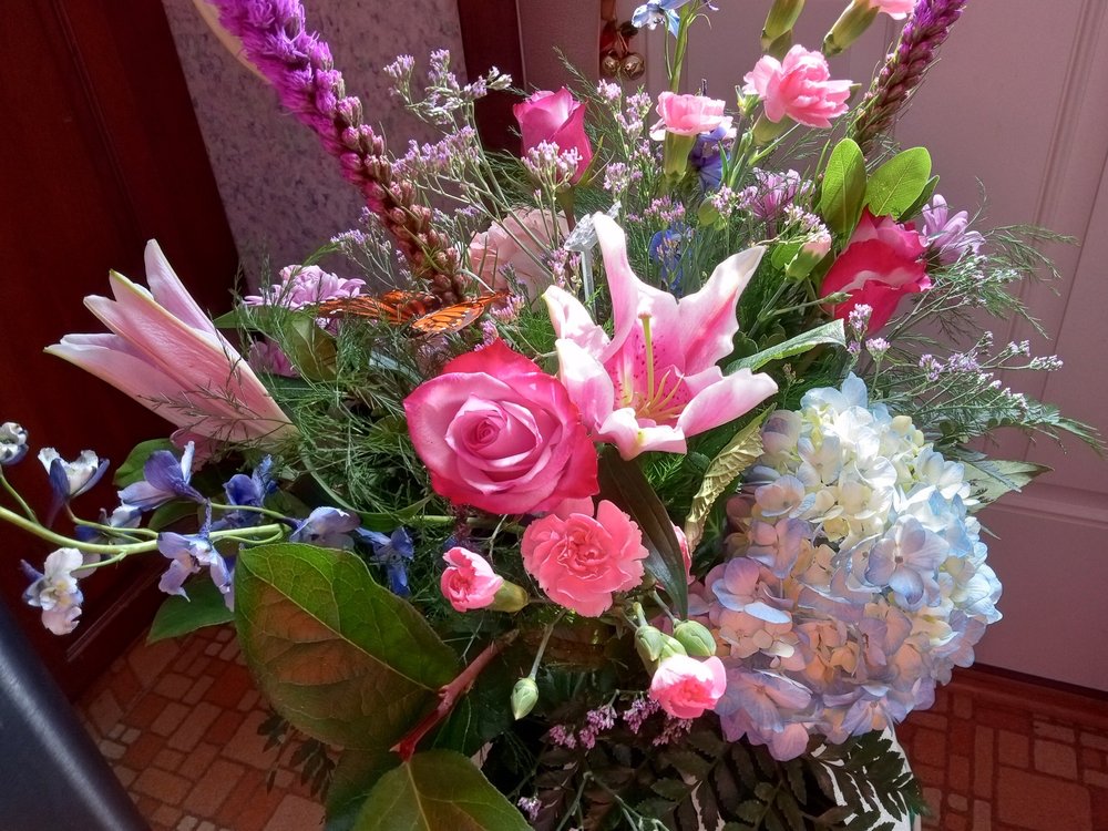 WHISTLESTOP FLORIST 49 Photos & 15 Reviews 6283 Fremont Rd, East