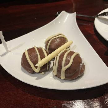 Amelia's - Dessert for three - Bars Near Me - Stoughton, Massachusetts Amelia's - Dessert for three - Bars Near Me - Stoughton, Massachusetts