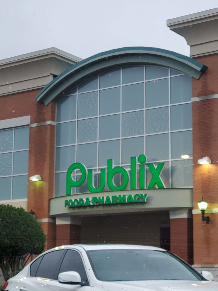 PUBLIX PHARMACY Updated August 2024 840 Glynn St S, Fayetteville