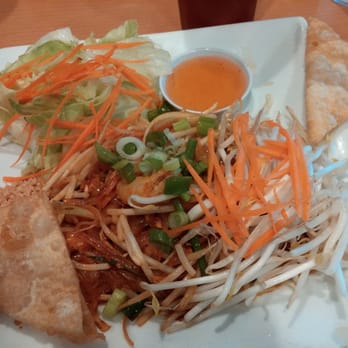 S Thai Food - Pad thai with shrimp - Thai Near Me - Temecula, California S Thai Food - Pad thai with shrimp - Thai Near Me - Temecula, California