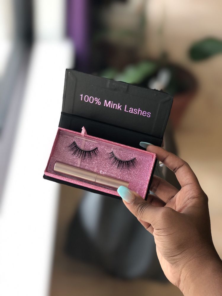 Juls Magnetic Lashes Logo