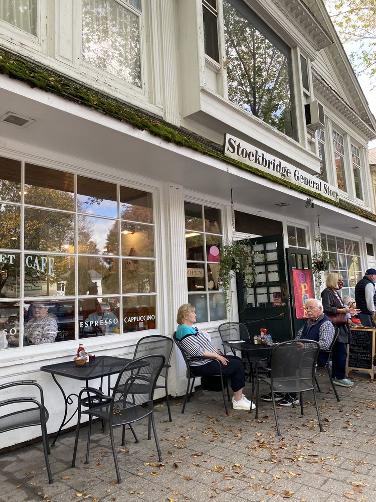 MAIN STREET CAFÉ 46 Photos & 79 Reviews Coffee & Tea 40 Main St