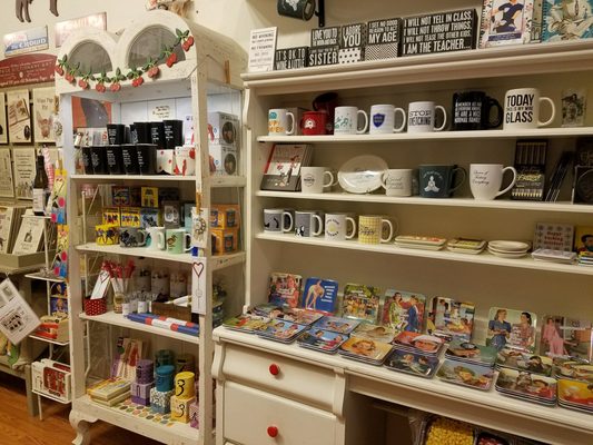 Tiddle E. Winks Vintage 5 & Dime by null