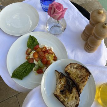 Cara Hotel - BURRATA - Hotels Near Me - Los Angeles, California