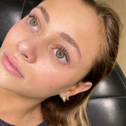 Brow Bar Avenue - Lash lift