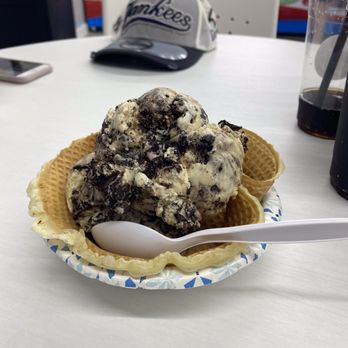 Rocky’s Place - 2 scoops of sea salt Carmel cookies and cream in a waffle bowl. - Ice Cream & Frozen Yogurt Near Me - Greenback, Tennessee Rocky’s Place - 2 scoops of sea salt Carmel cookies and cream in a waffle bowl. - Ice Cream & Frozen Yogurt Near Me - Greenback, Tennessee