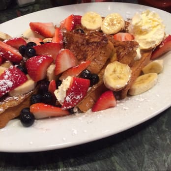 Mo's Grill - Loaded French toast did not disappoint. - Burgers Near Me - San Francisco, California