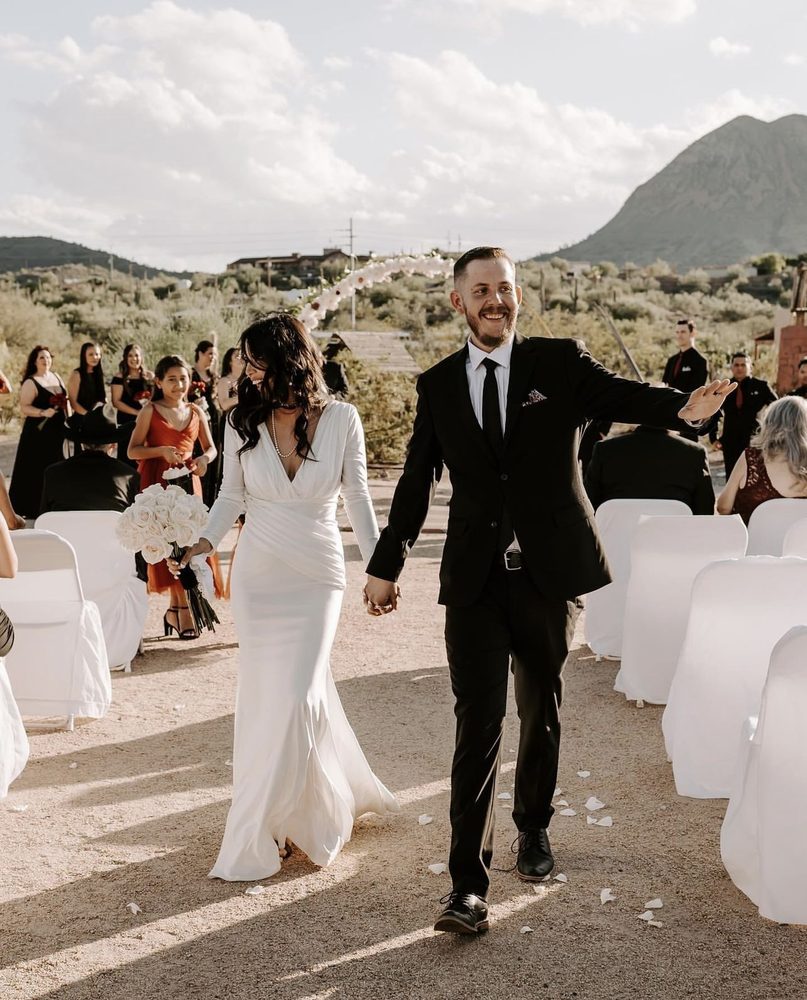 SPRAY HAPPY Updated July 2024 Request an Appointment Los Angeles