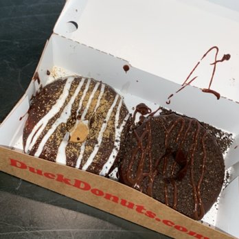 Duck Donuts - S'mores donut and custom chocolate glaze with Oreo and hot fudge drizzle donut / IG: @ashleyyyvonne / @foodbyashley - Donuts Near Me - Irvine, California Duck Donuts - S'mores donut and custom chocolate glaze with Oreo and hot fudge drizzle donut / IG: @ashleyyyvonne / @foodbyashley - Donuts Near Me - Irvine, California