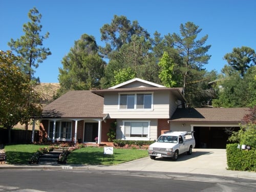 Slide of Sun Valley Roofing
