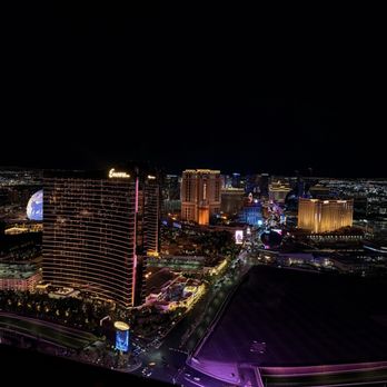 Alle on 66 - Views from the outside balcony! - Lounges Near Me - Las Vegas, Nevada