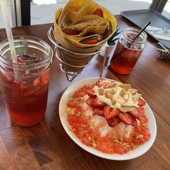 Sweet Mong - Berry hibiscus tea and strawberry cheesecake, and strawberry Nutella crepes - Coffee & Tea Near Me - Las Vegas, Nevada Sweet Mong - Berry hibiscus tea and strawberry cheesecake, and strawberry Nutella crepes - Coffee & Tea Near Me - Las Vegas, Nevada