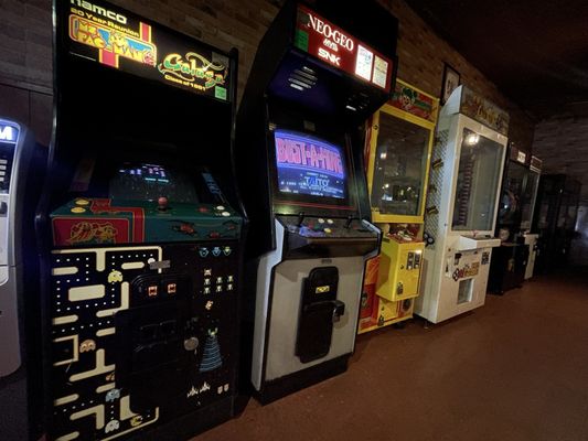 Chico's Pizza Parlor by null