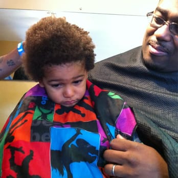 Ebony Barber Shop - Barbers Near Me - Evanston, Illinois