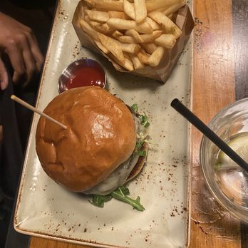 Public School 310 - Gastropubs Near Me - Culver City, California Public School 310 - Gastropubs Near Me - Culver City, California