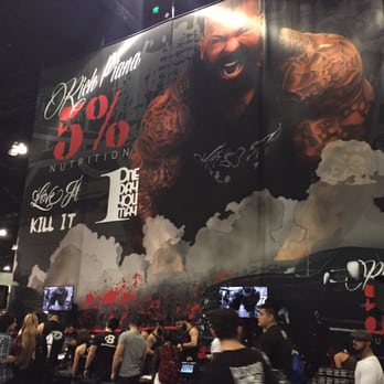 The Fit Expo - People in line for an autograph from one of the bodybuilders. - Festivals Near Me - Los Angeles, California