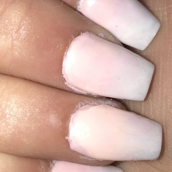 Headhunters Salon & Spa - "Ombré" acrylics - Nail Salons Near Me - Grants Pass, Oregon