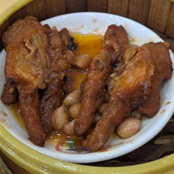 Golden Lake Pavilion - Dim Sum Near Me - Flushing, New York