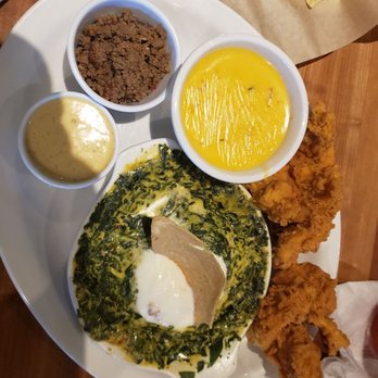 Cheddar's Scratch Kitchen - Sampler plate Spinach dip with a dollop of sour cream Queso dip with a side of beef Chicken tenders with honey mustard - American Near Me - Jacksonville, Florida Cheddar's Scratch Kitchen - Sampler plate Spinach dip with a dollop of sour cream Queso dip with a side of beef Chicken tenders with honey mustard - American Near Me - Jacksonville, Florida