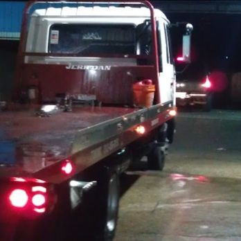 Roberts Towing - Towing Near Me Roberts Towing - Towing Near Me