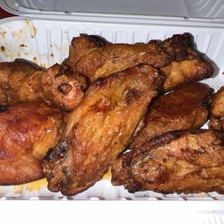 Mild & Medium split in two containers - oven roasted! 10/10 delicious, tender and true Buffalo flavor. Huge high quality wings.