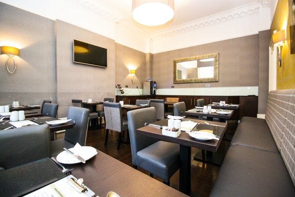 Embassy Apartments Glasgow - Book Direct for Best Rates. We're cheaper than online travel agents. by null