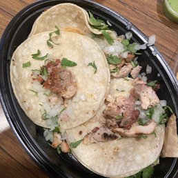 Taco Al Carbon meal