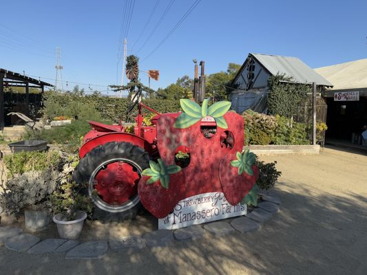 The Original Manassero Farms Market - Irvine by null