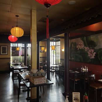 Lotus Leaf - Vietnamese Near Me - San Leandro, California