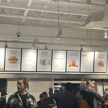 Shake Shack Baybrook - Friends and Family Event before the grand opening tomorrow - Fast Food Near Me - Webster, Texas Shake Shack Baybrook - Friends and Family Event before the grand opening tomorrow - Fast Food Near Me - Webster, Texas