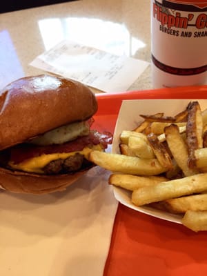 Flippin' Good Chicken, Burgers, Beer by null