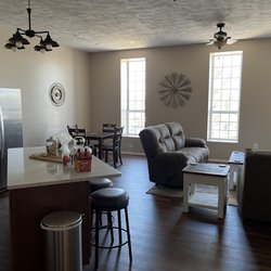 Weaver Inn - The Loft living area.