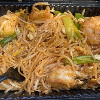 Shana Thai Restaurant - Pad Thai Prawns Lunch - Thai Near Me - Mountain View, California Shana Thai Restaurant - Pad Thai Prawns Lunch - Thai Near Me - Mountain View, California