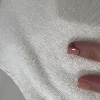 Posh Nail Salon - Mauled finger. - Nail Salons Near Me - Savannah, Georgia