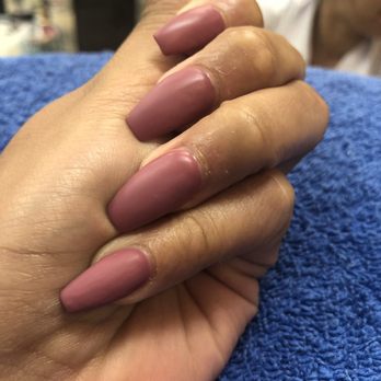 Captivate Nail Spa - Nail Salons Near Me - Fullerton, California